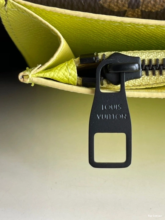 Fake Louis Bags WALLET BRAZZA LOUIS VUITTON 0815